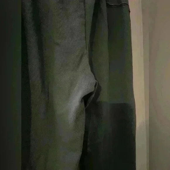 Aerie  the chill jogger size xs oversized with drawstring green color - Picture 6 of 8